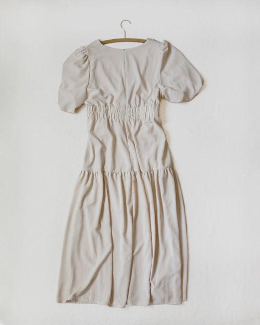 Tiered Puffed Sleeved Midi Dress (XL)