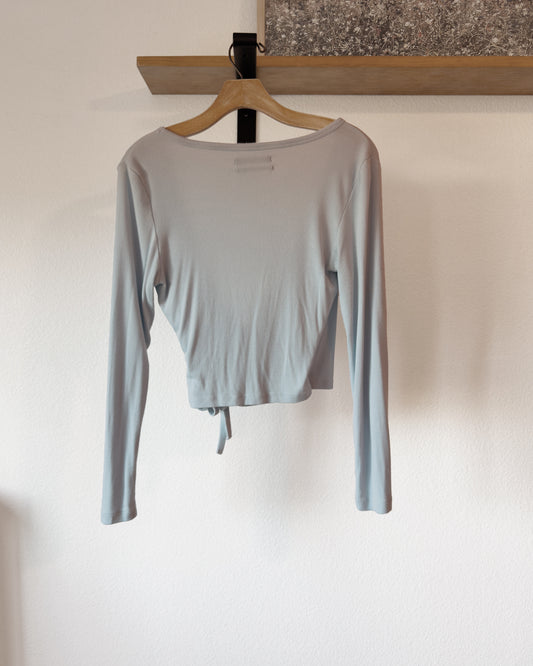 AE Tie Wrap Shirt (M)