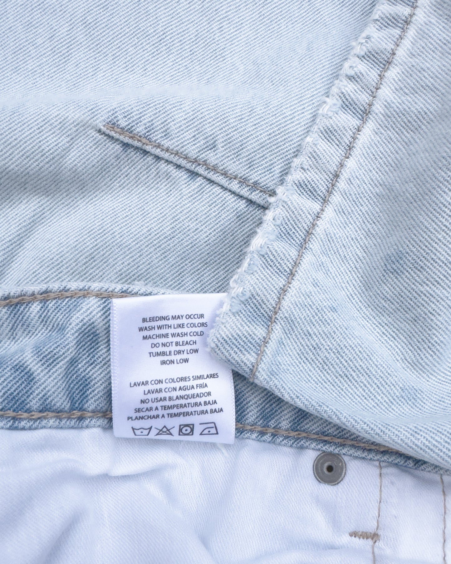 Hidden Sammie Light Wash Crop Barrel Jeans (Oversized 27/28)