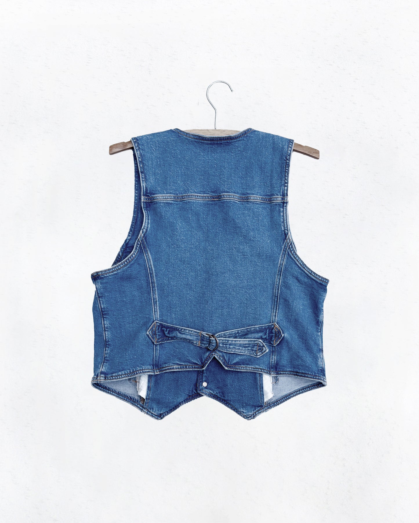AE Classic Denim Vest NWT (XL)