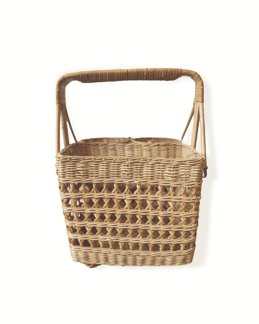 Vintage Wicker Rattan Picnic Basket