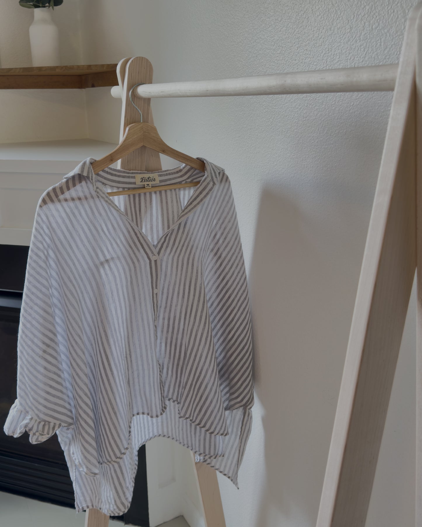Cotton Oversized Button-Down Top (M)