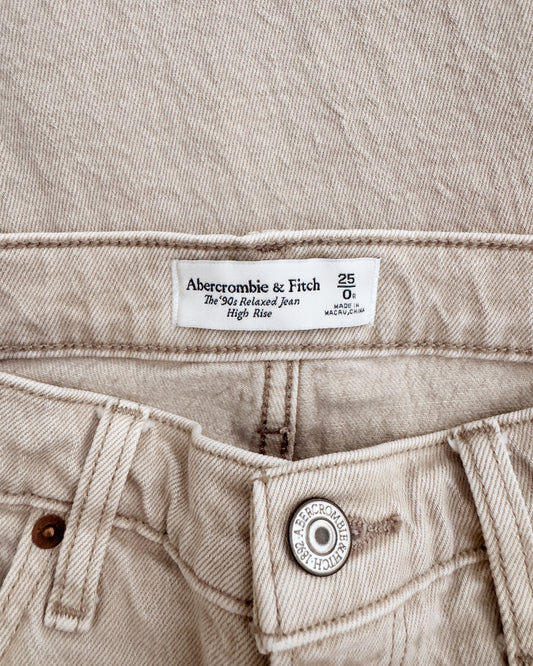 Abercrombie & Fitch 90’s Relaxed High-Rise Jeans (25/0)