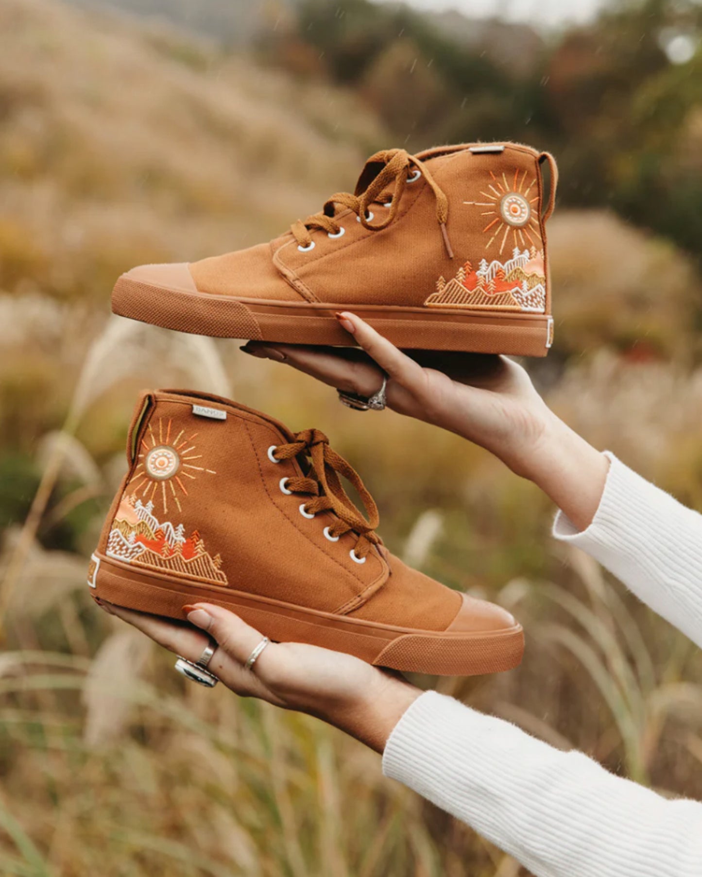 Sunrise Mountain High Tops (7.5)