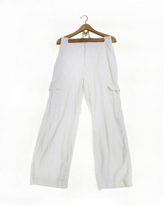 Hollister Ultra High-Rise Cargo Pant (S)