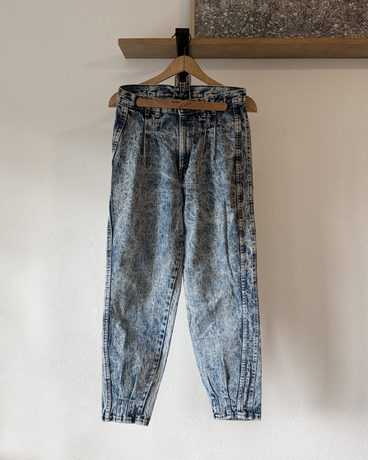 Vintage 80’s Chic Acid Wash Jeans (6)
