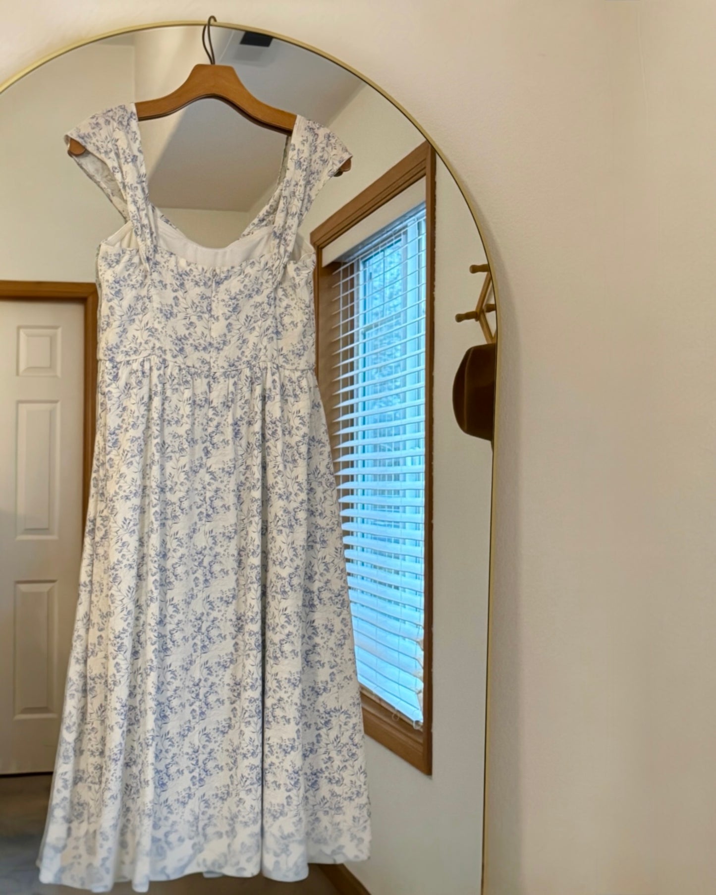 Floral Linen Blend French Country Midi Dress (M)