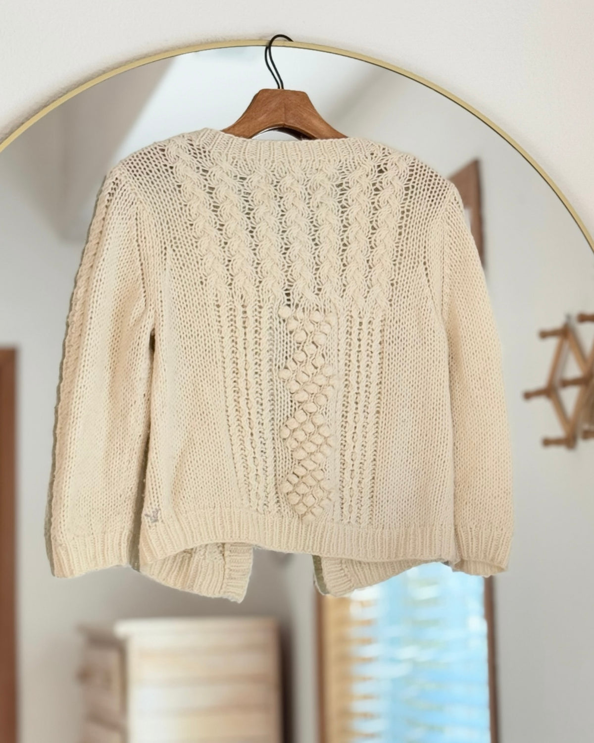 Vintage Cable Knit Cardigan Sweater (S)