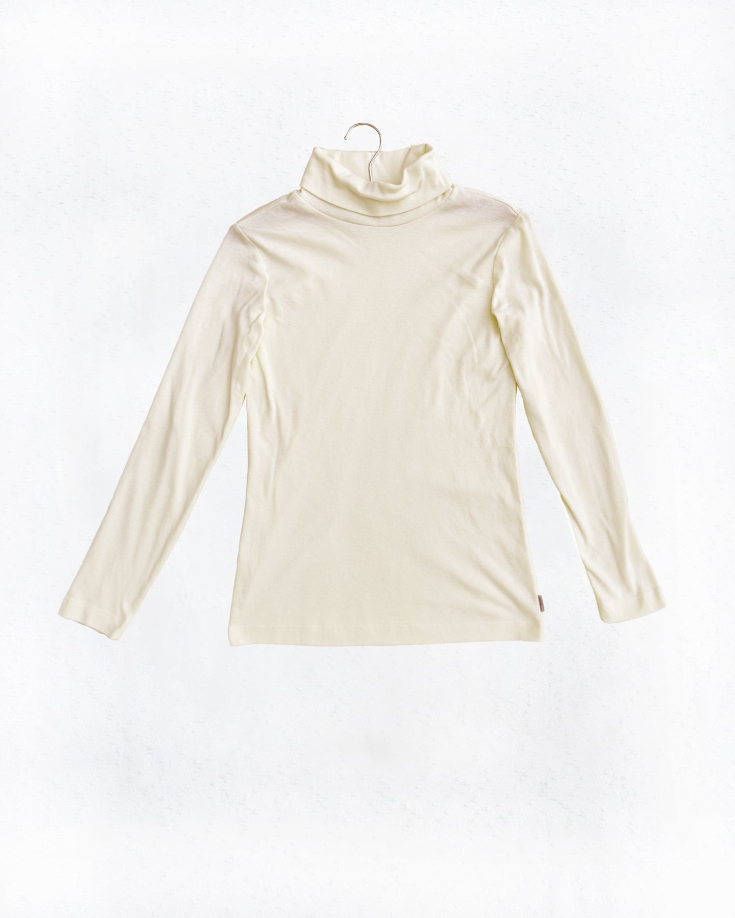 Cotton Long-Sleeve Turtleneck (M)