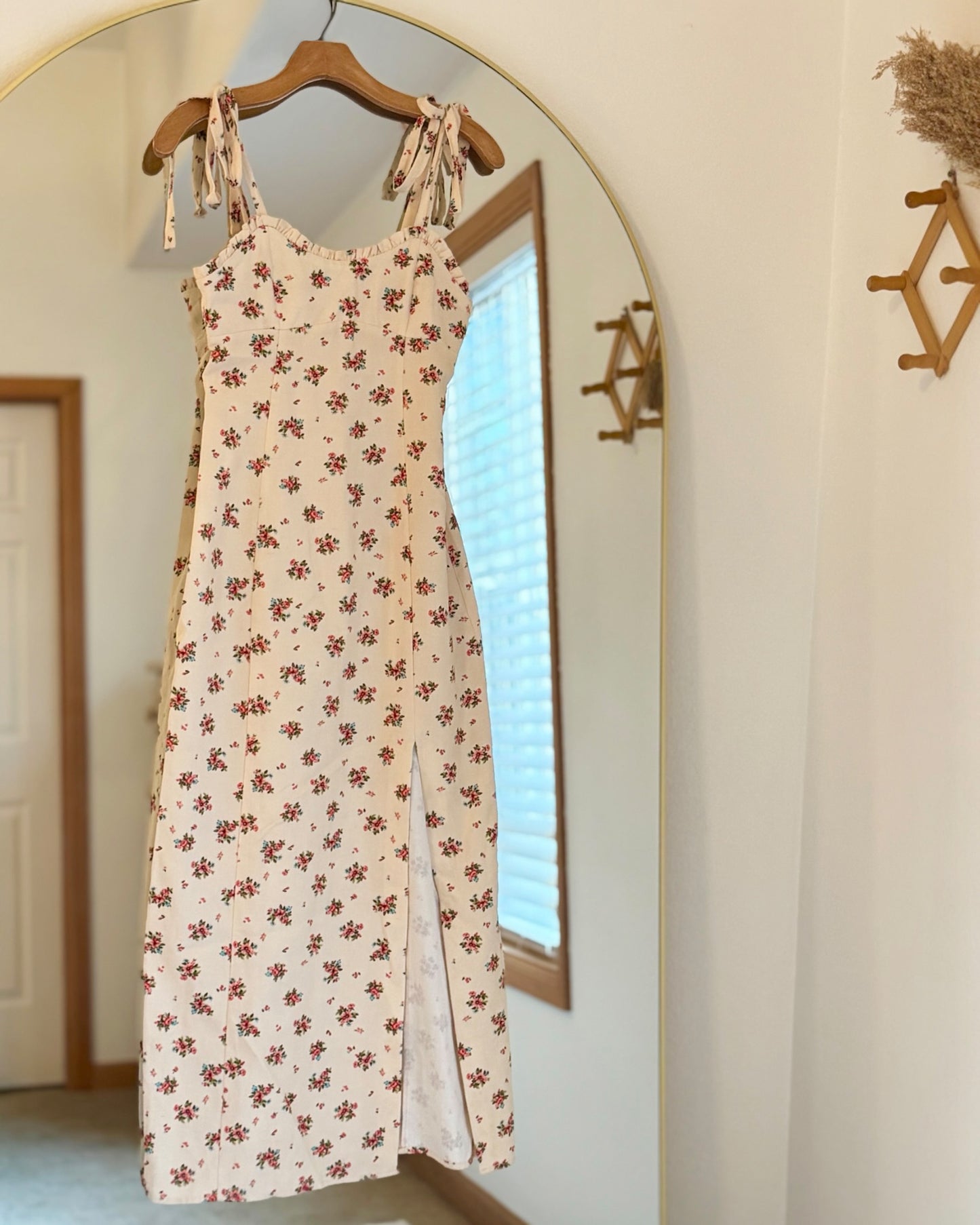 ZARA Floral Linen Blend Dress (XS)