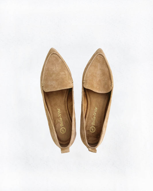 Bella Vita Pointed Toe Loafer (7)