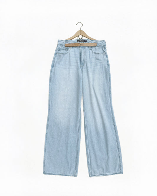 Ultra High-Rise Baggy Jeans (29|8)