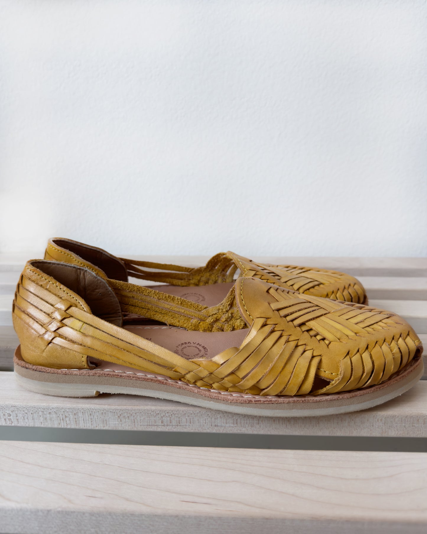 Handmade Woven Huarache Sandals (41)