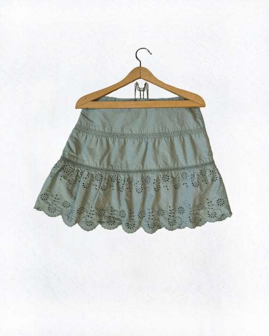 AE Tiered Floral Eyelet Skirt ( 4)