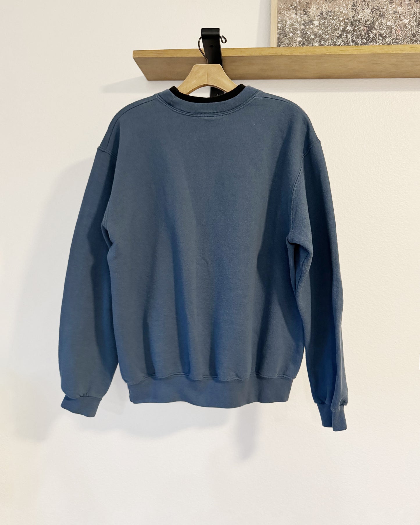 Vintage Double Collar Embroidered Sweatshirt (M/L)