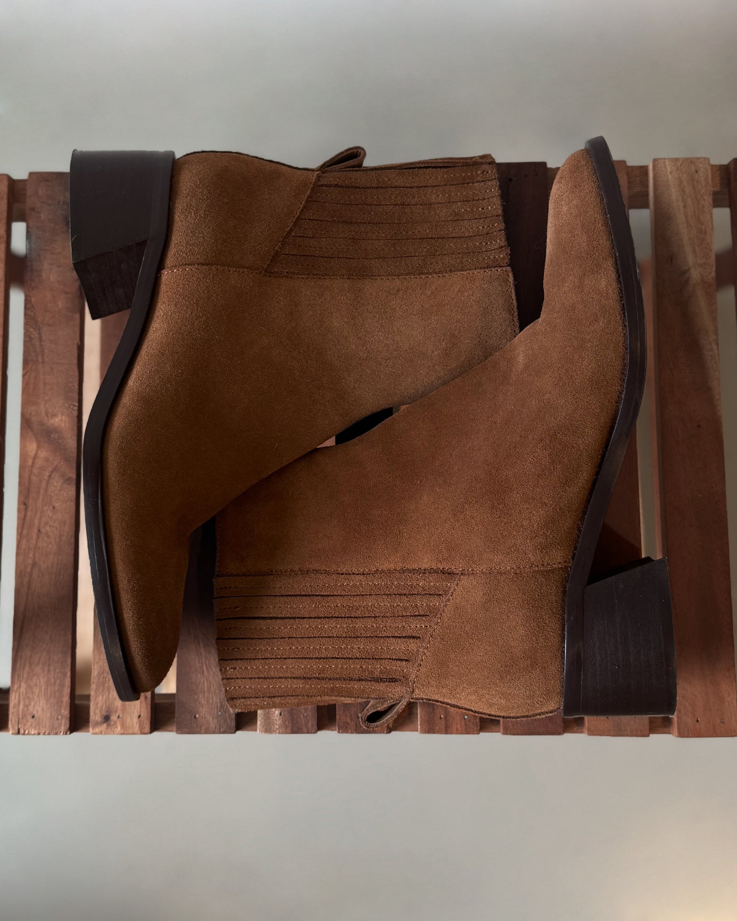 Suede Linny H2O Boots (8.5)