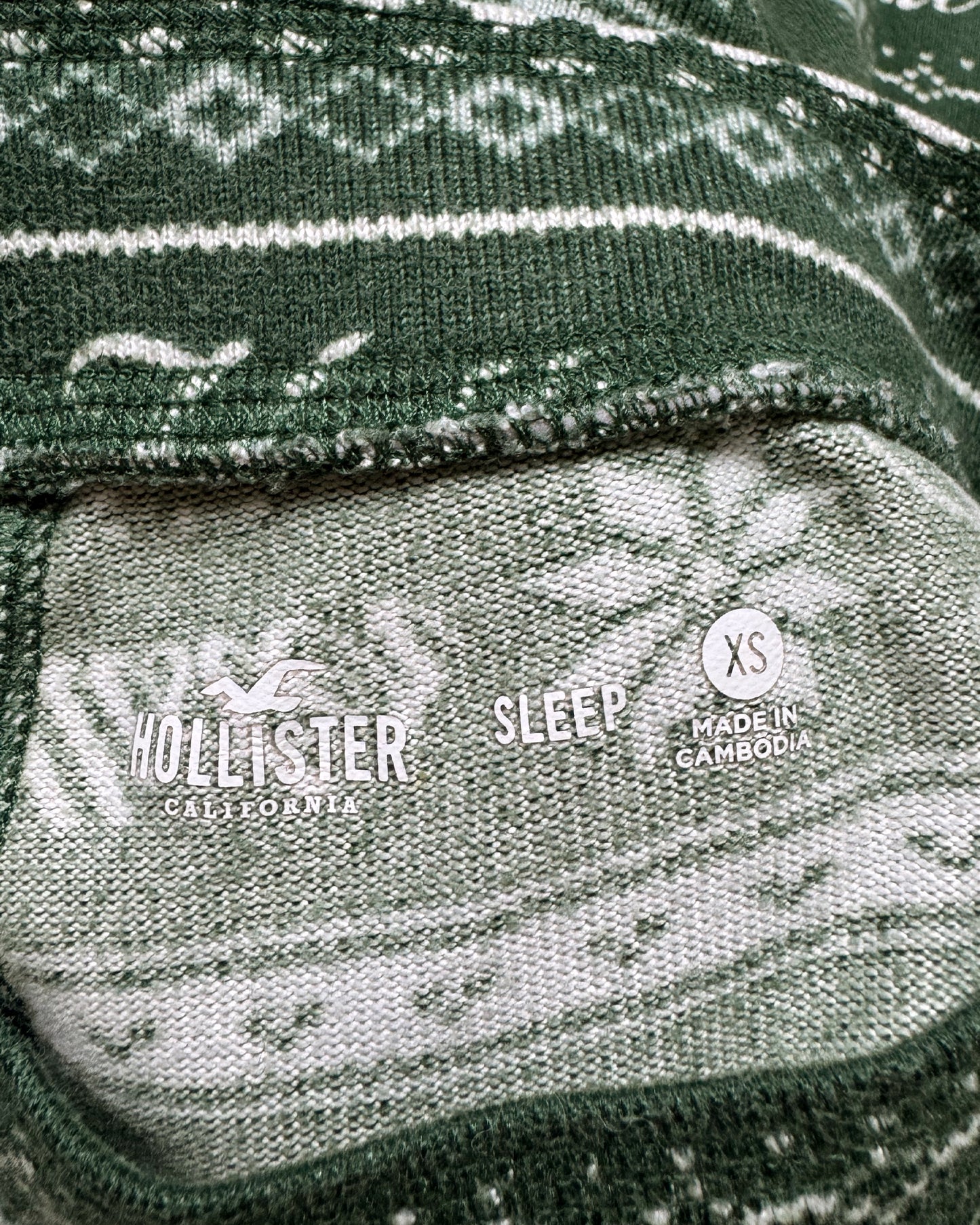 Hollister Christmas Pajama Set (XS)