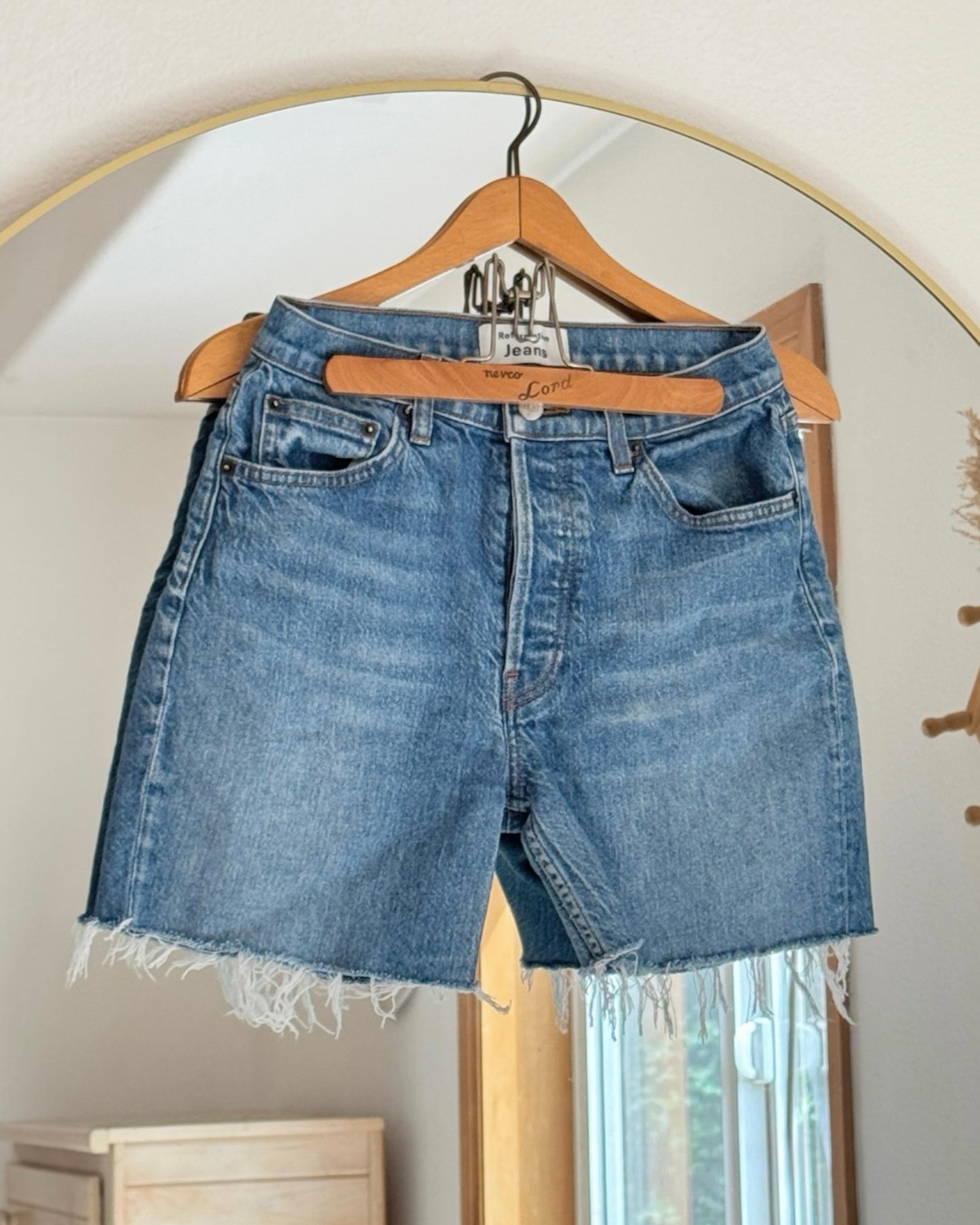 Reformation Serena High Skinny Cut-Off Shorts (26)