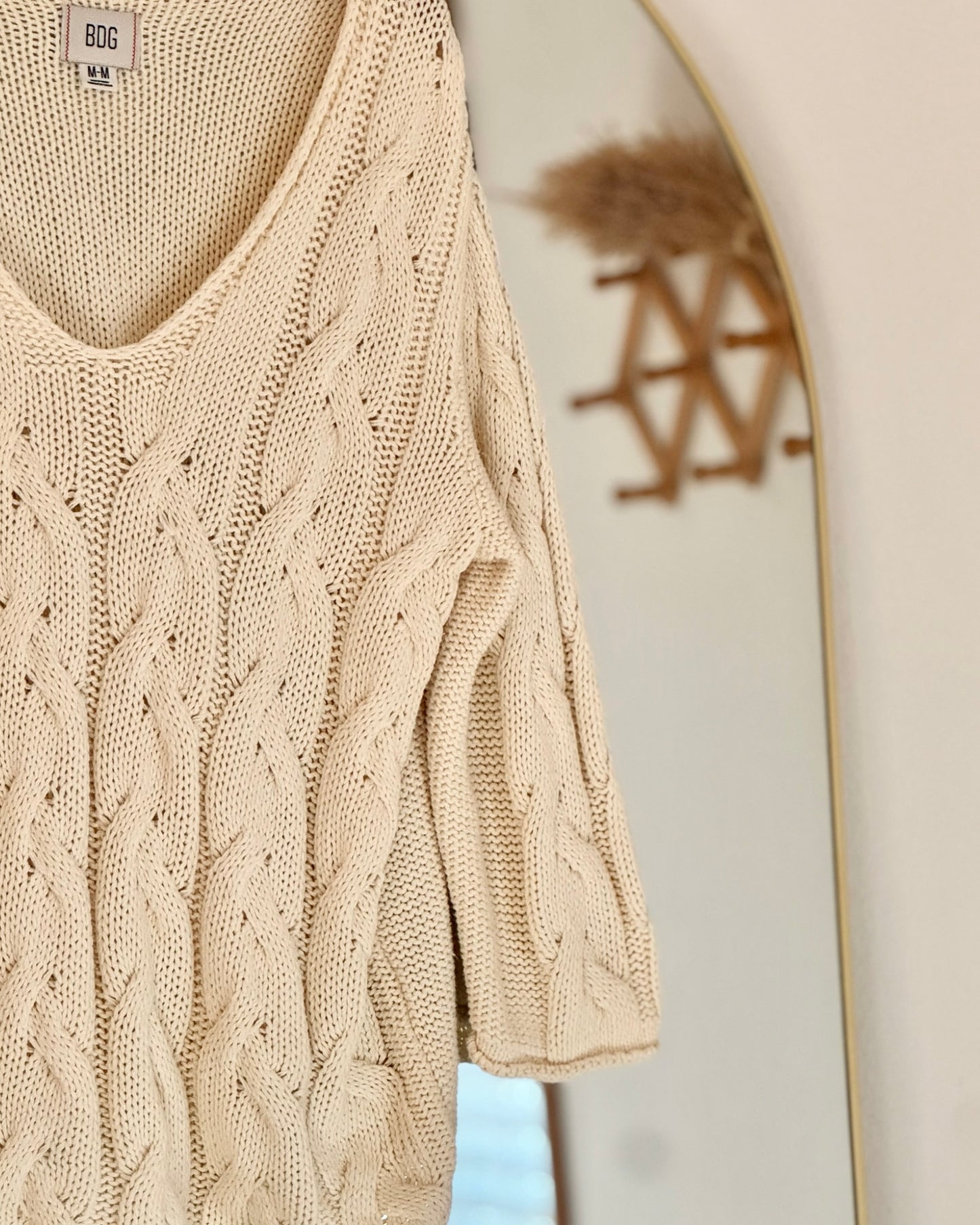 Urban Outfitters BDG Chunky Oversized Cable Knit Sweater (M/L)