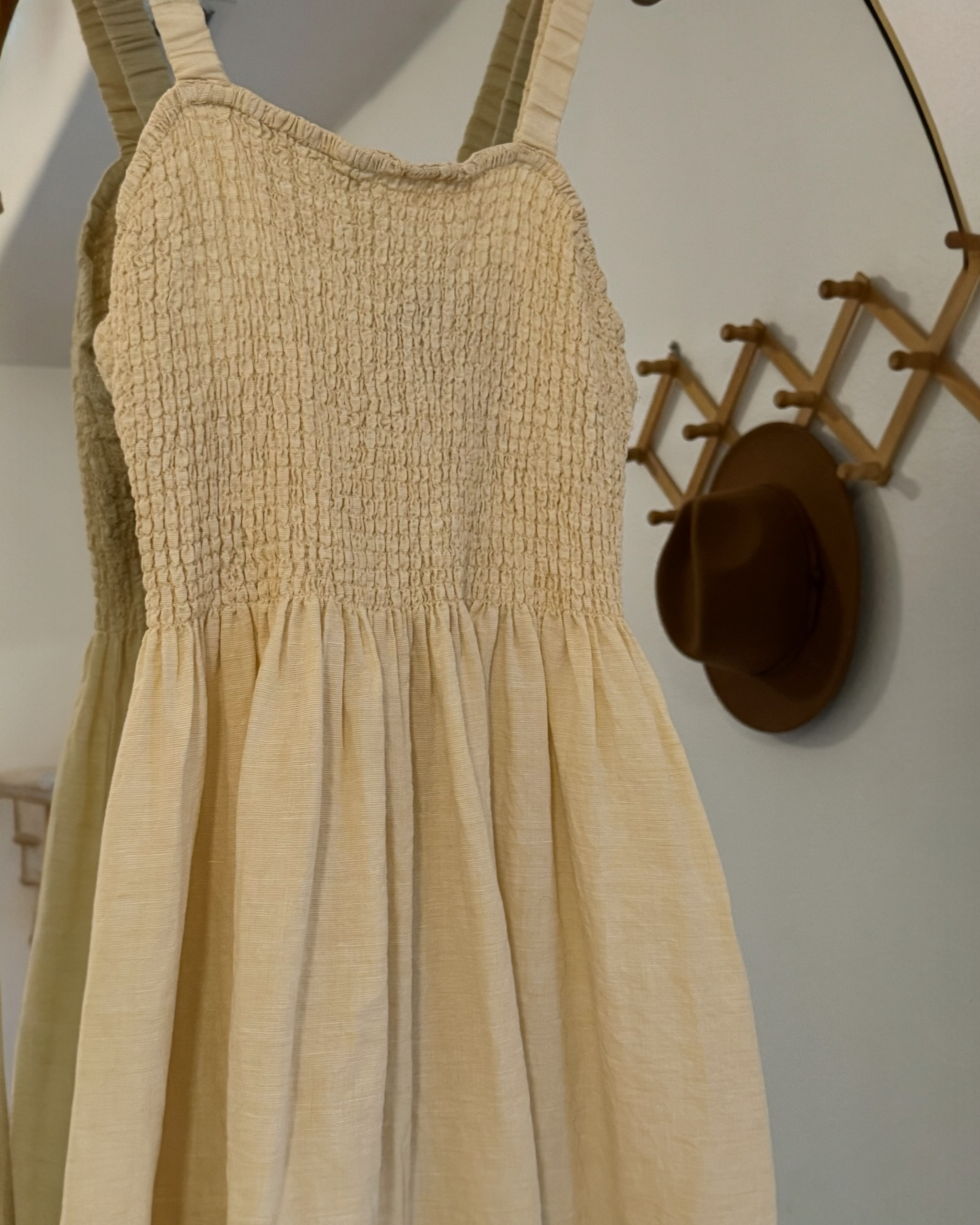 Honey Smocked Linen|Cotton Dress (M/L)