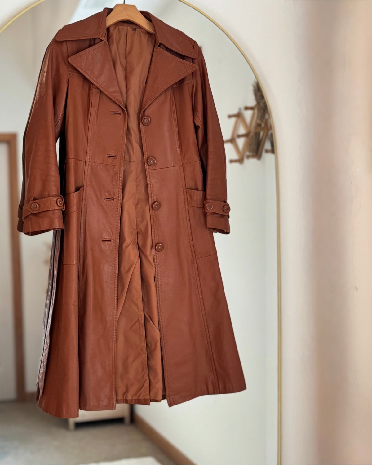 Vintage 1970s Leather Trench Coat (Vintage Sizing  7/8 | Modern Sizing 2-4)