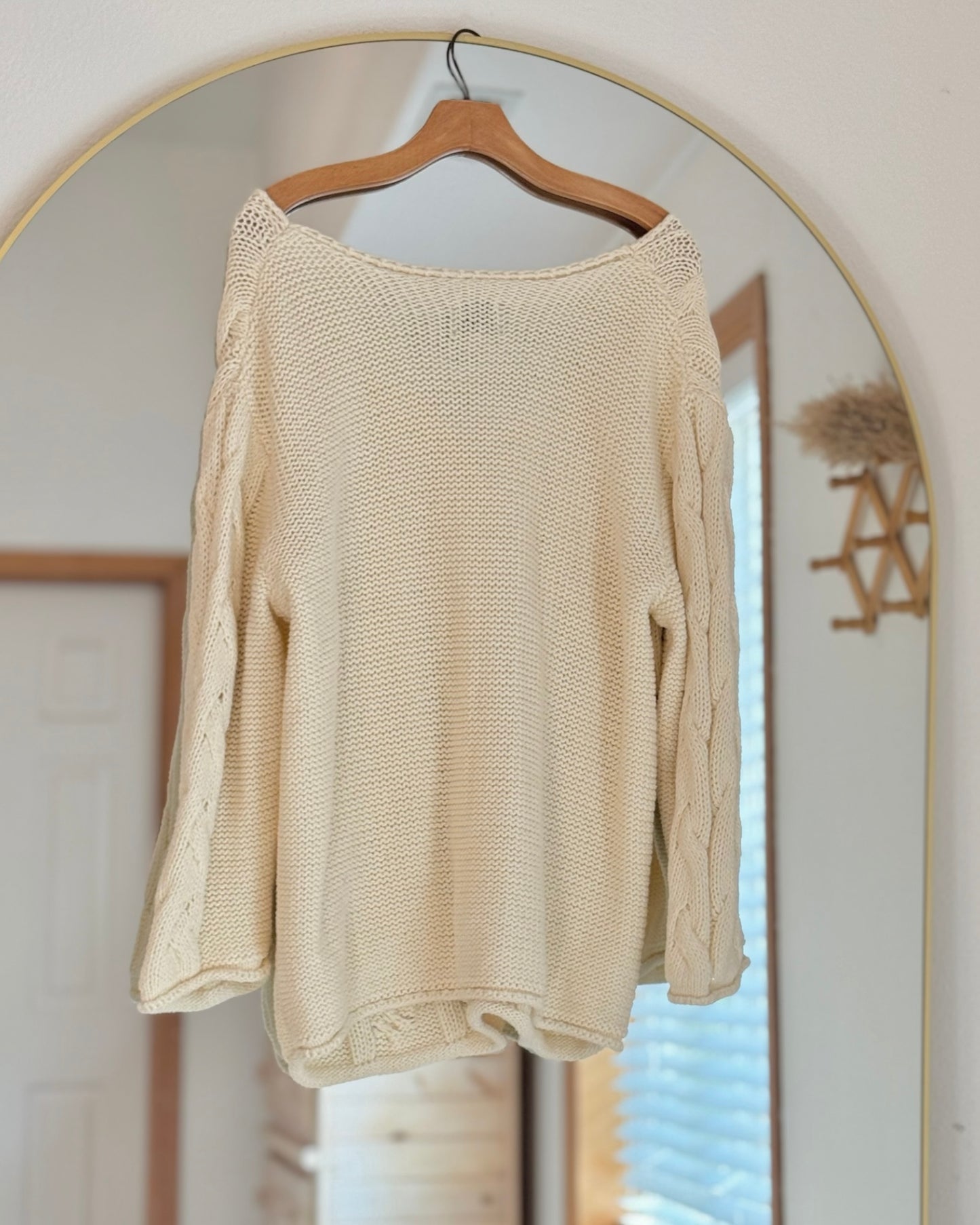 Urban Outfitters BDG Chunky Oversized Cable Knit Sweater (M/L)