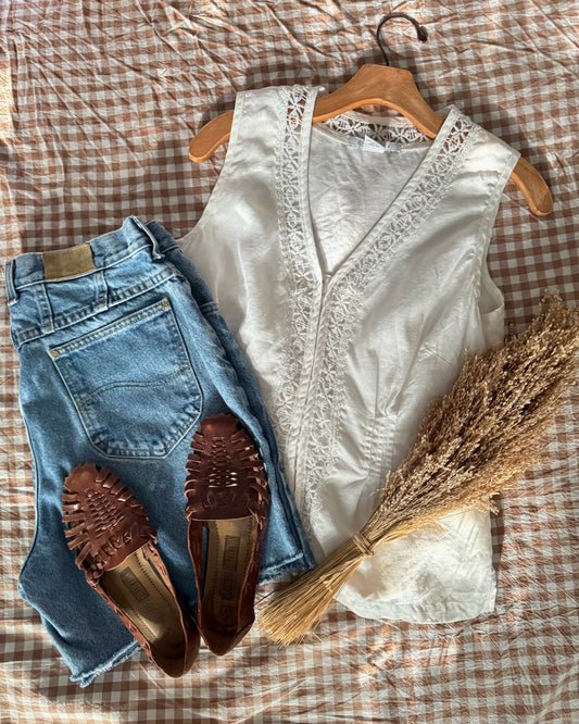 Vintage Lee High-Rise Denim Cut-Off Shorts (10/12)