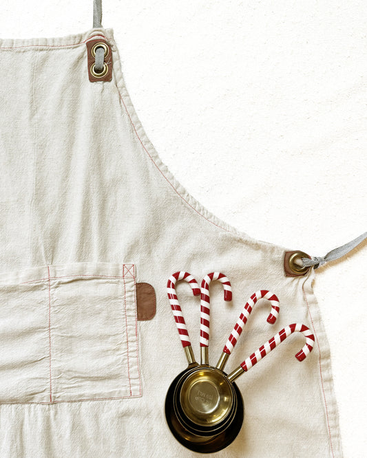 Cotton Linen Blend Apron  (with bonus candy cane measuring cups)