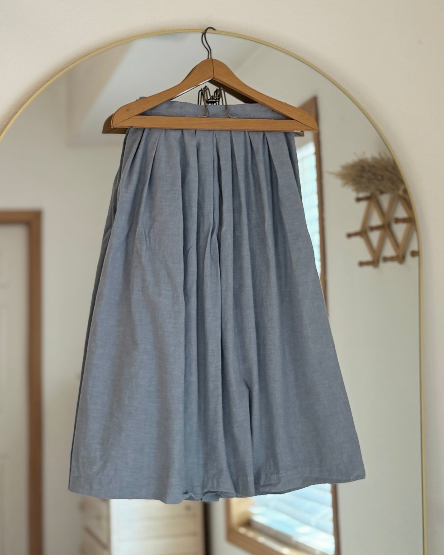 Vintage Light Blue Chambray Midi Skirt - Button Front Pleated Flared (Fits XS/S)