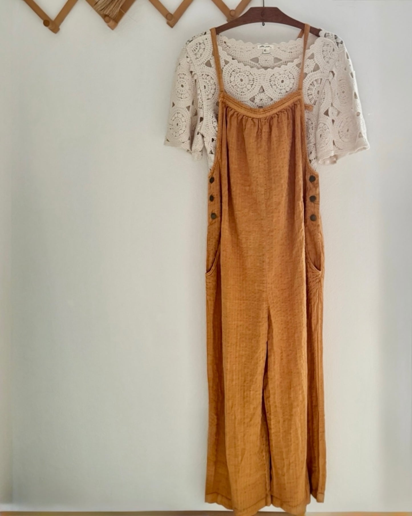 Urban Outfitters Textured Overalls (M)