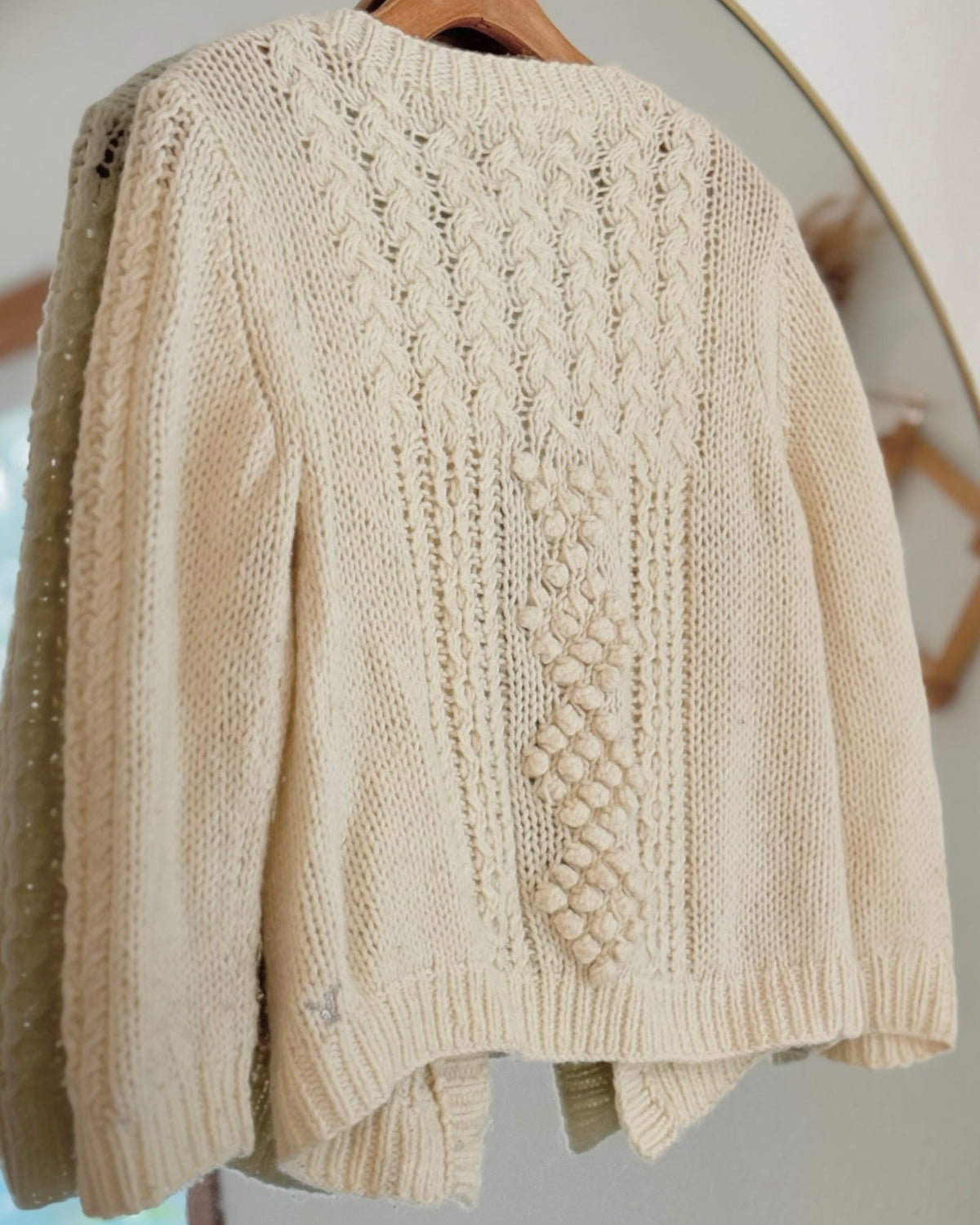 Vintage Cable Knit Cardigan Sweater (S)