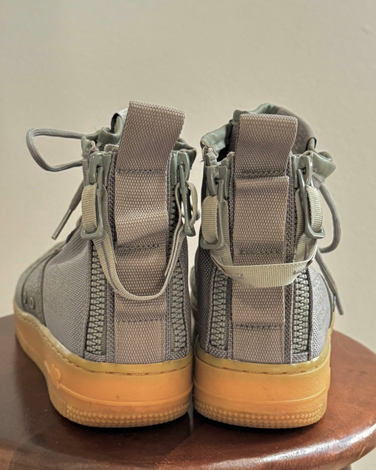 Nike SF Air Force 1 Mid Women’s Sneakers In Dark Stucco (8)