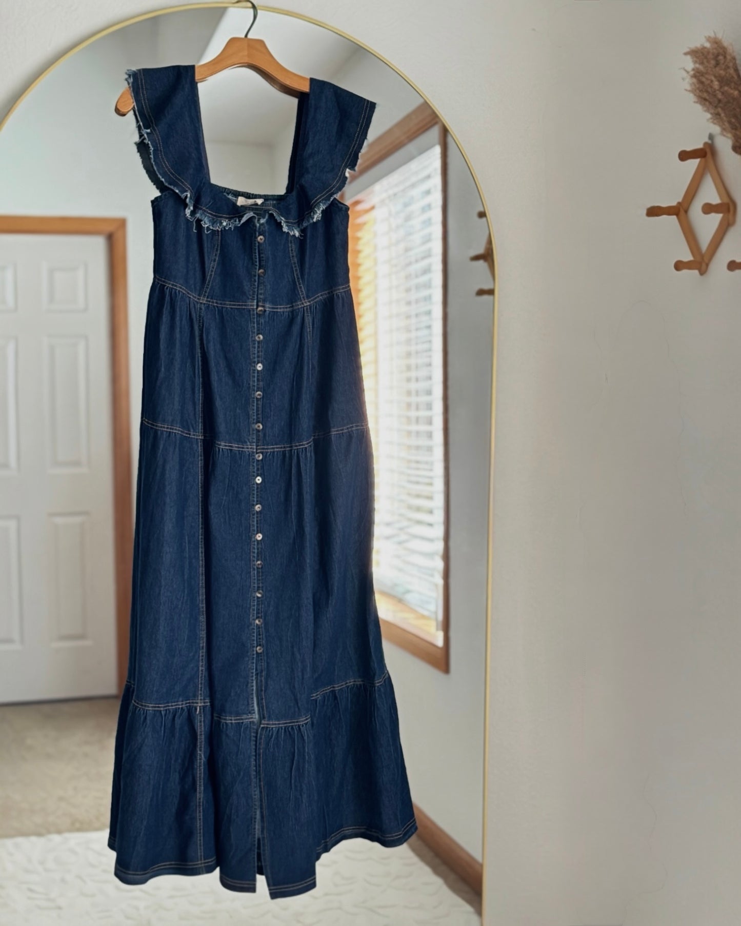 Flutter-Sleeve Denim Buttondown Dress (S)