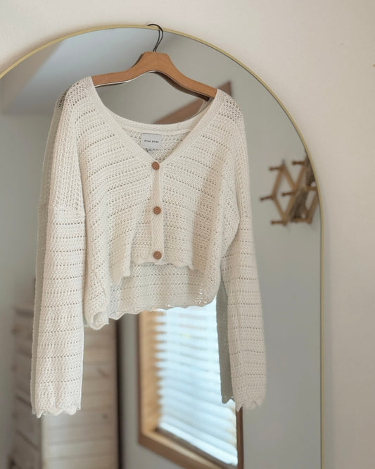 Crocheted Cardigan Sweater (M)