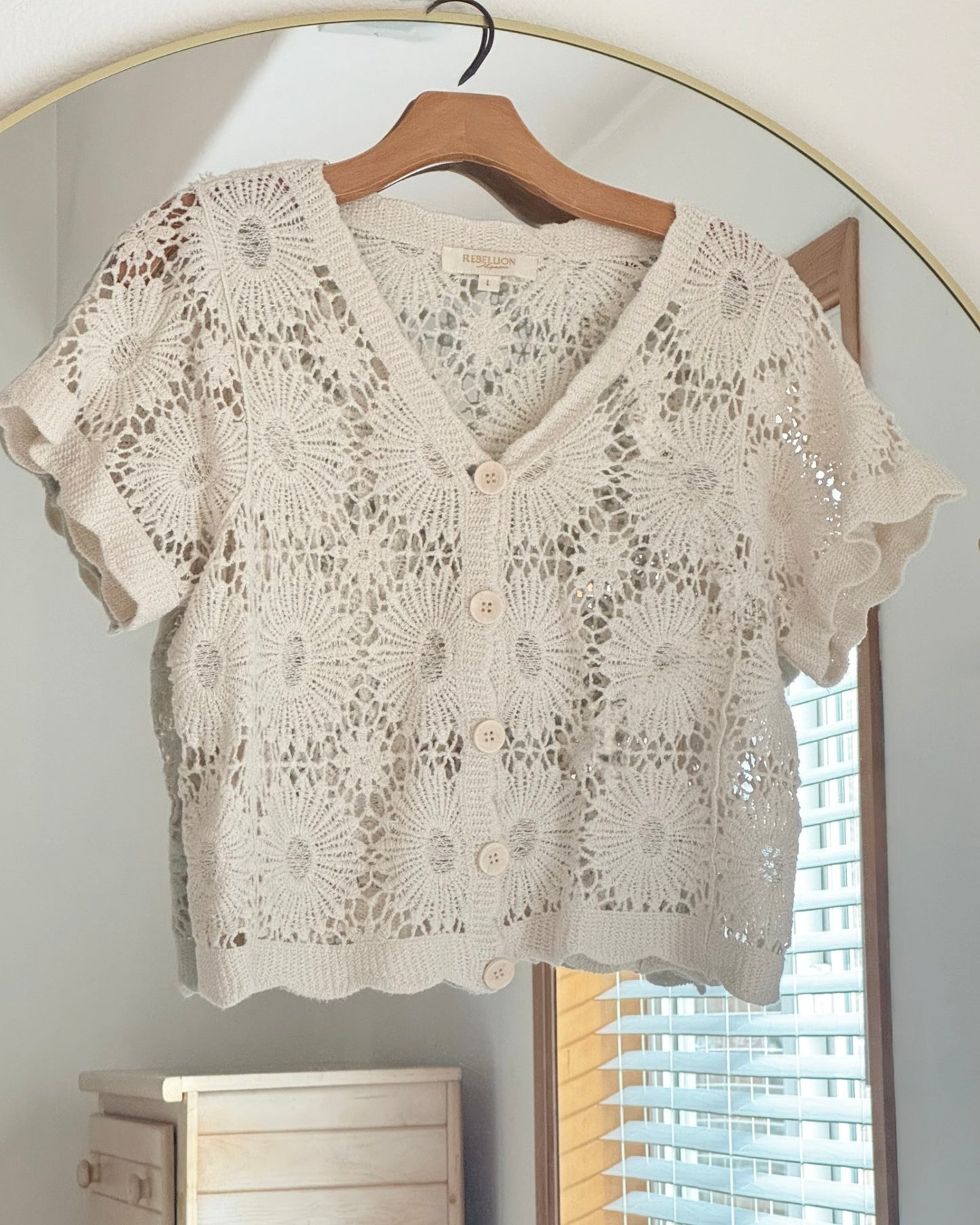 Crochet Floral Button-Front Cardigan (L)