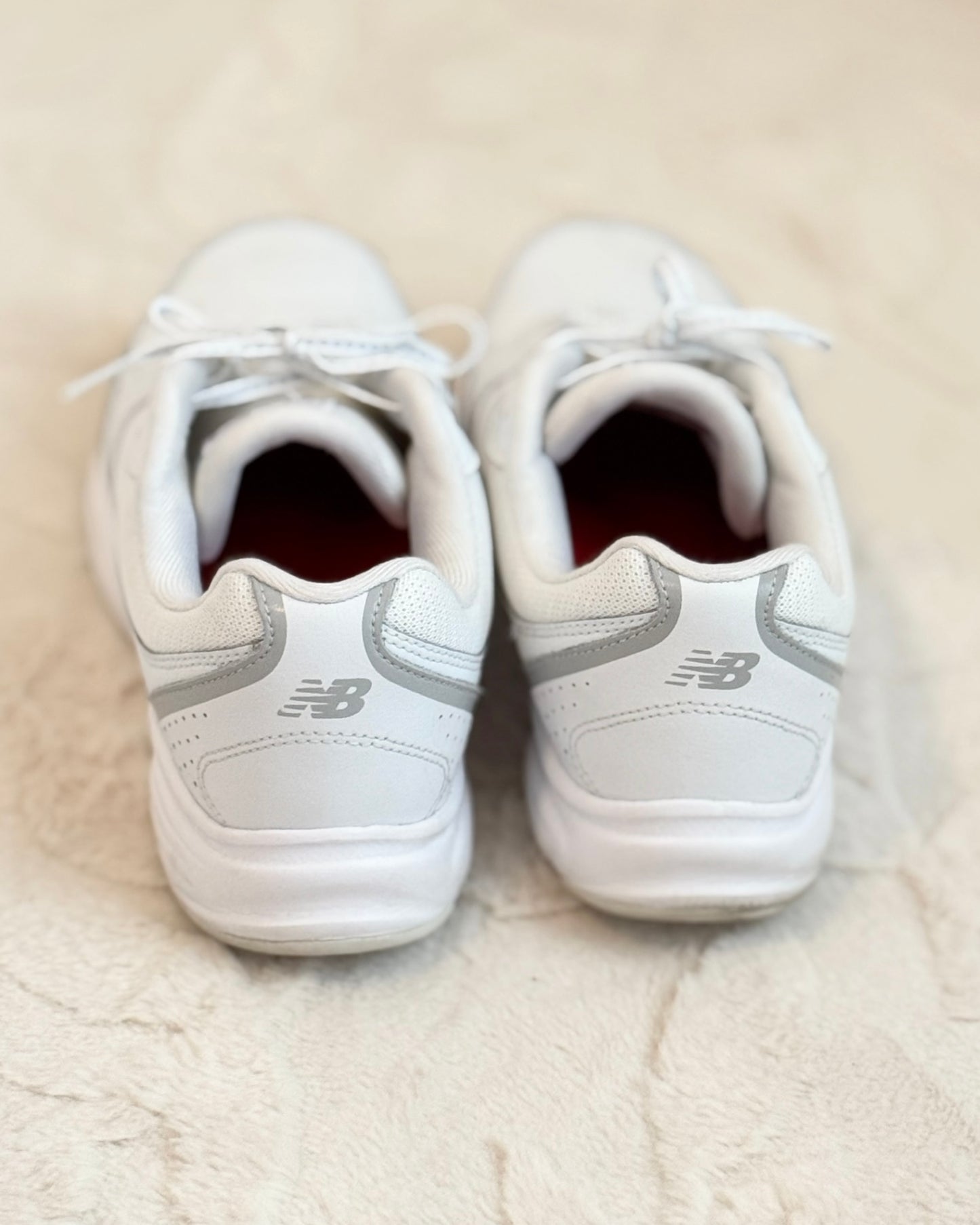 New Balance Tennis Shoes (10)