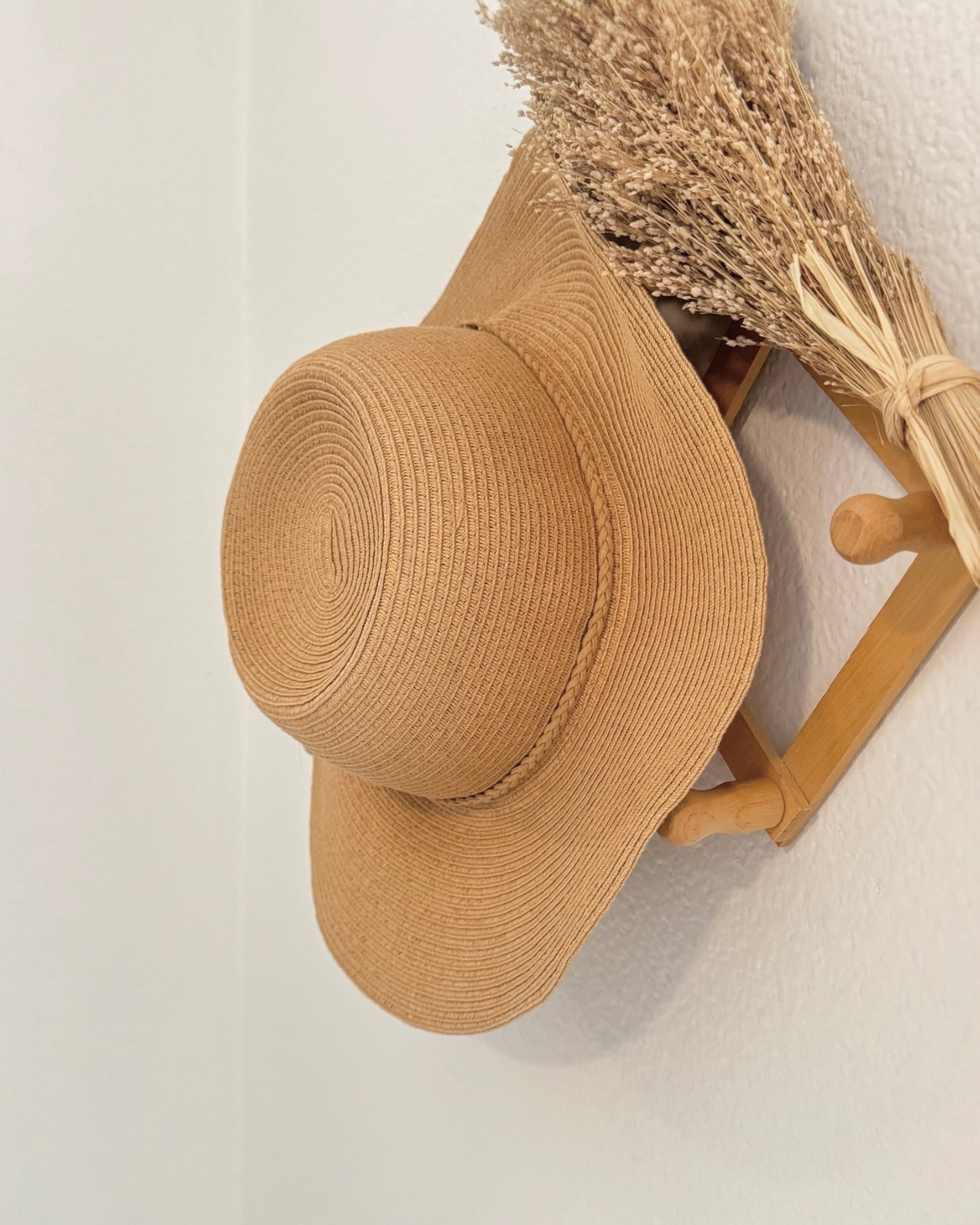 Banana Republic Floppy Woven Sun Hat (S/M)