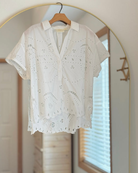 Anthropologie Short-Sleeve Eyelet Popover Blouse (M)