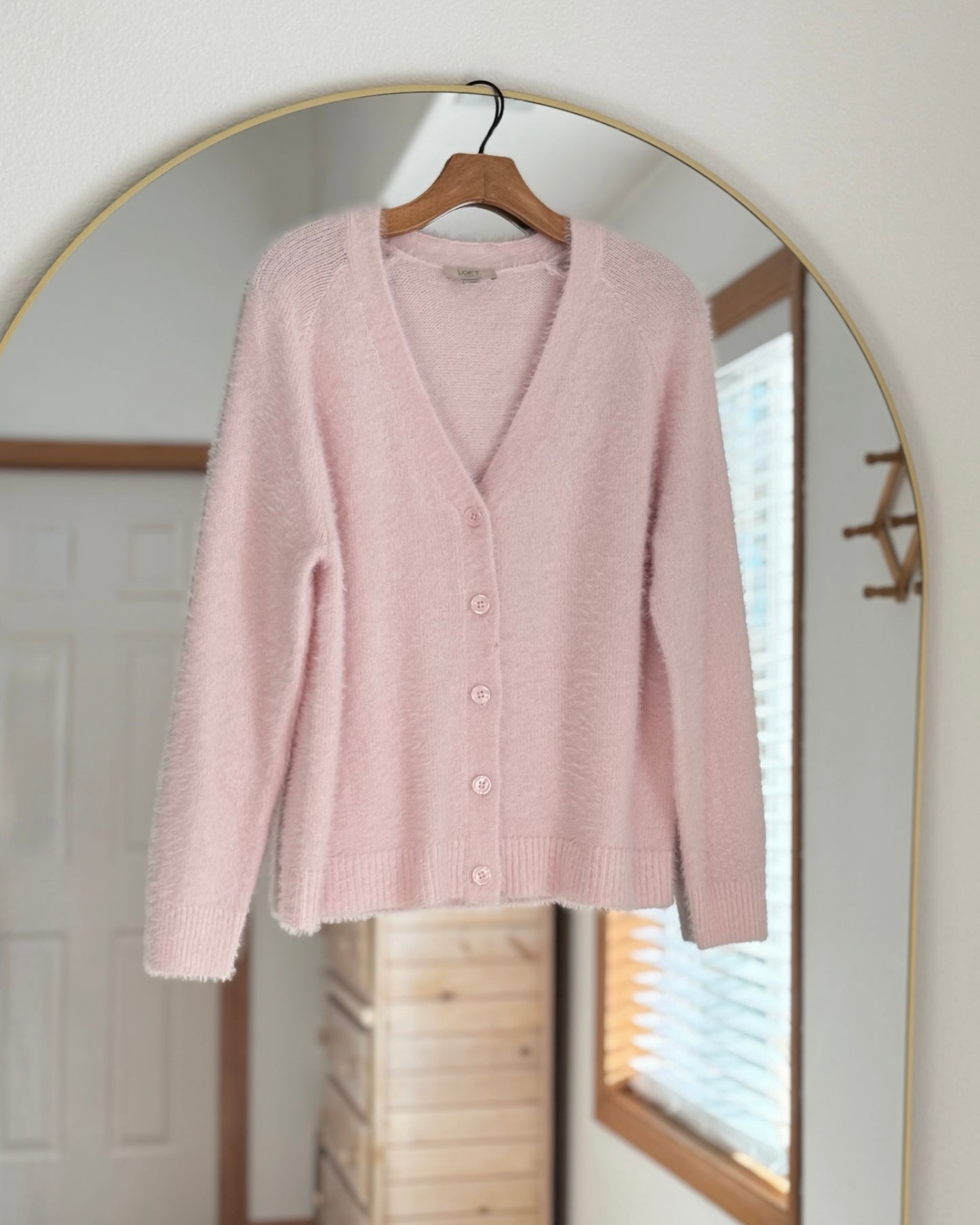 Fuzzy Cardigan Sweater (L)