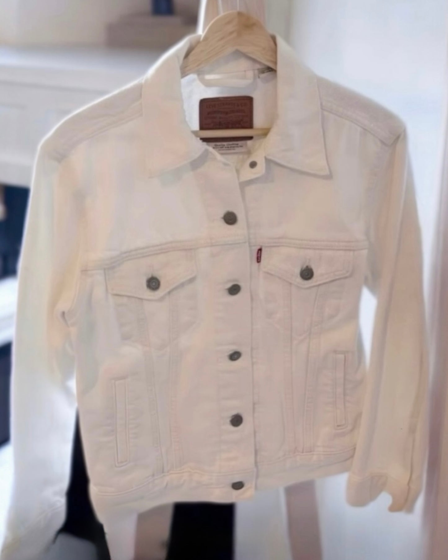 Levi’s Premium 90s Trucker Jacket (Oversized XS)
