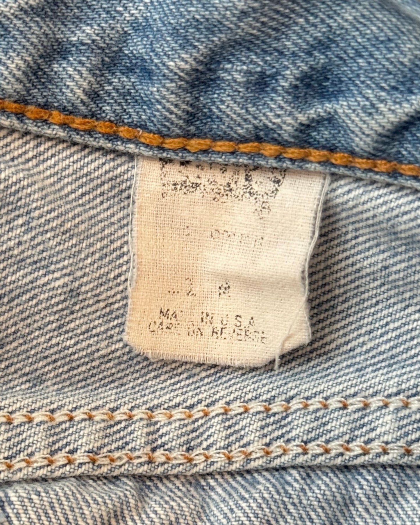 Vintage 501 Levi’s Denim Cutoff Shorts (27)