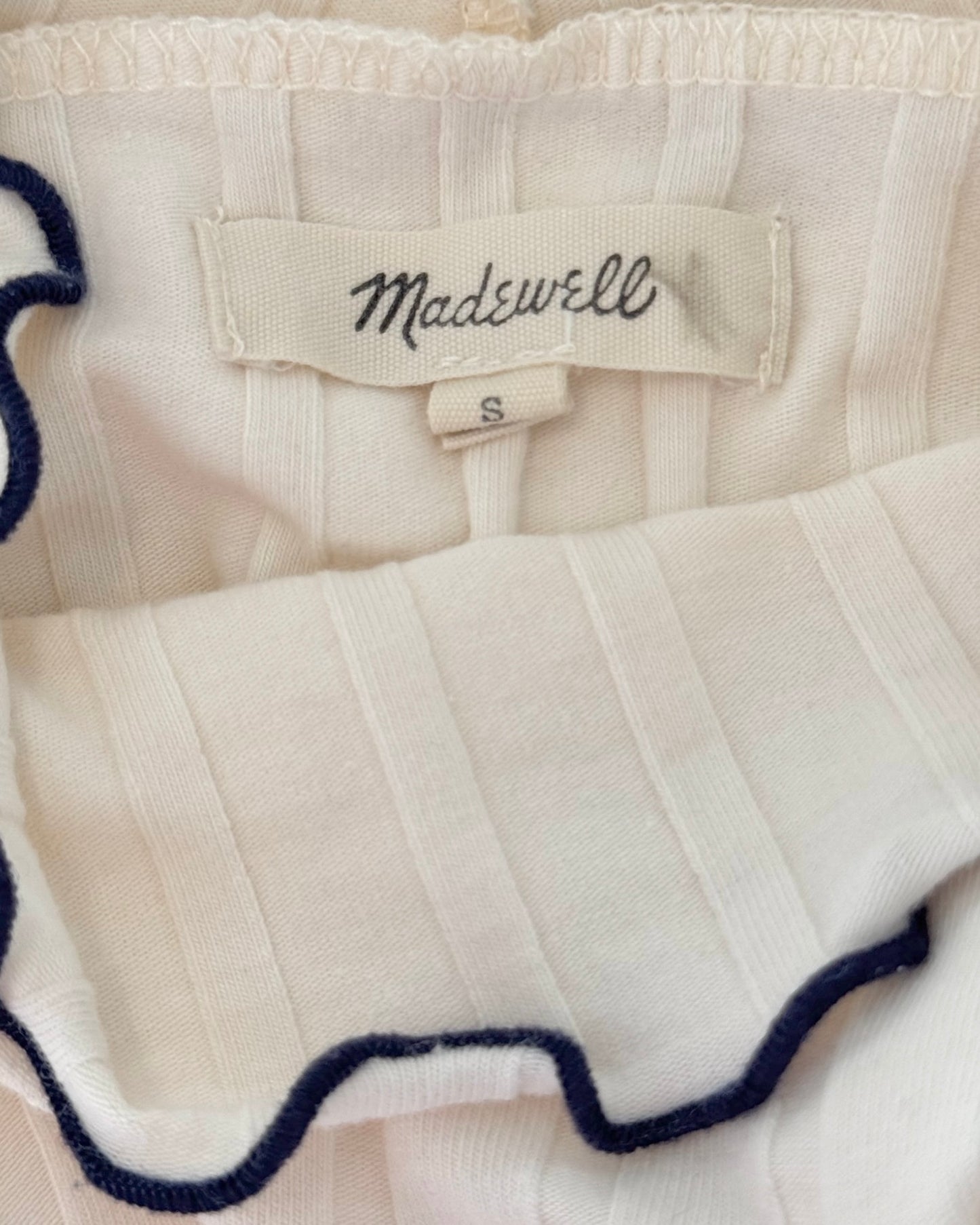 Madewell Long-Sleeve Ribbed Lettuce Hem Turtleneck (S)