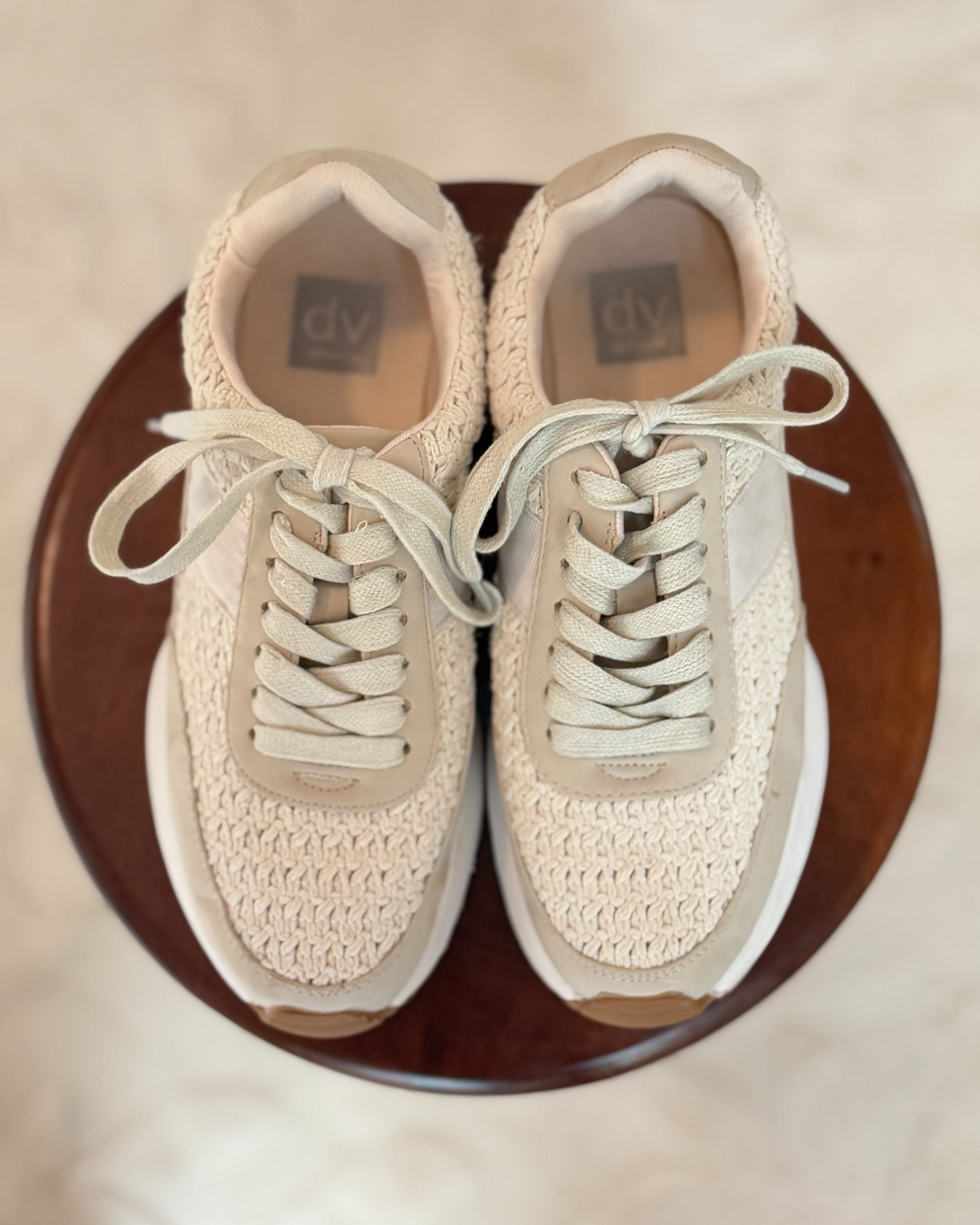 Dolce Vita Bettie Jogger Sneaker (8)