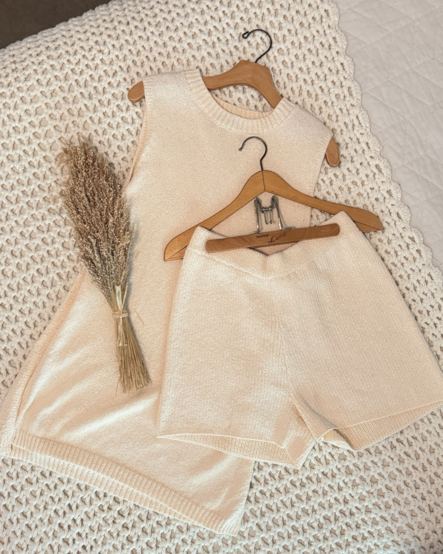 Sleeveless Sweater Lounge Set (M)