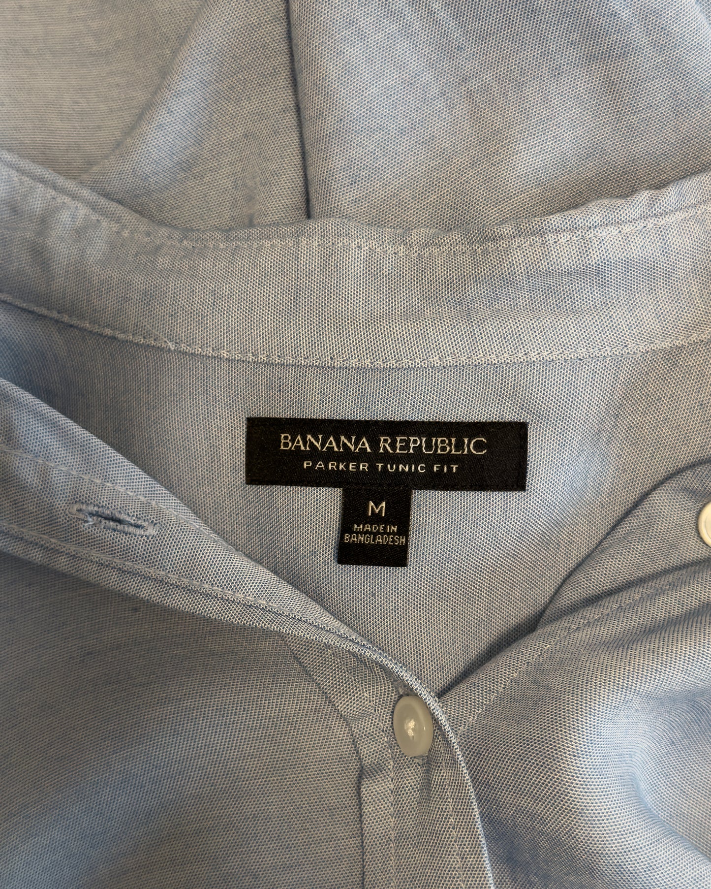 Banana Republic Parker Tunic-Fit Shirt (M)