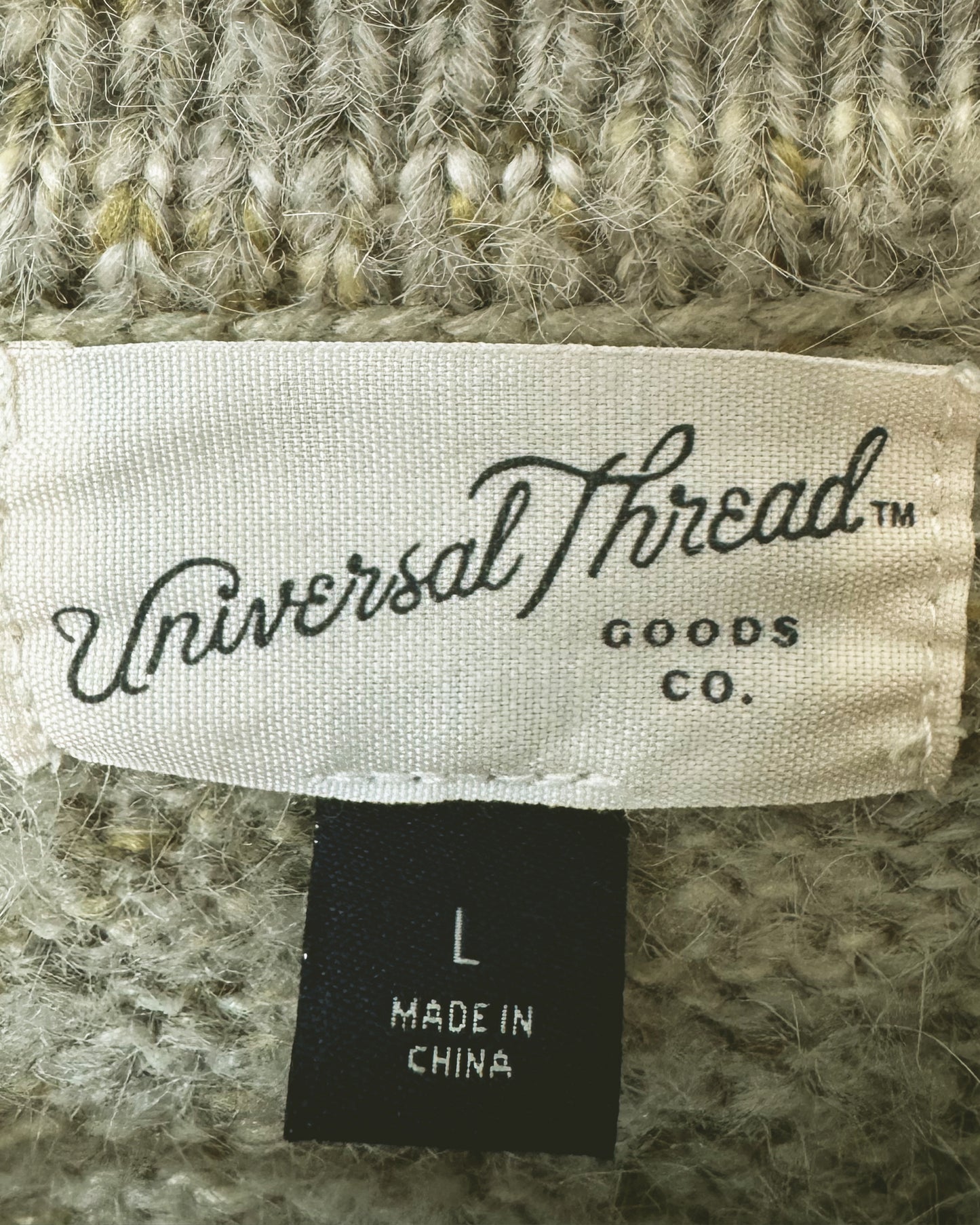 Collared Cardigan Sweater (L)