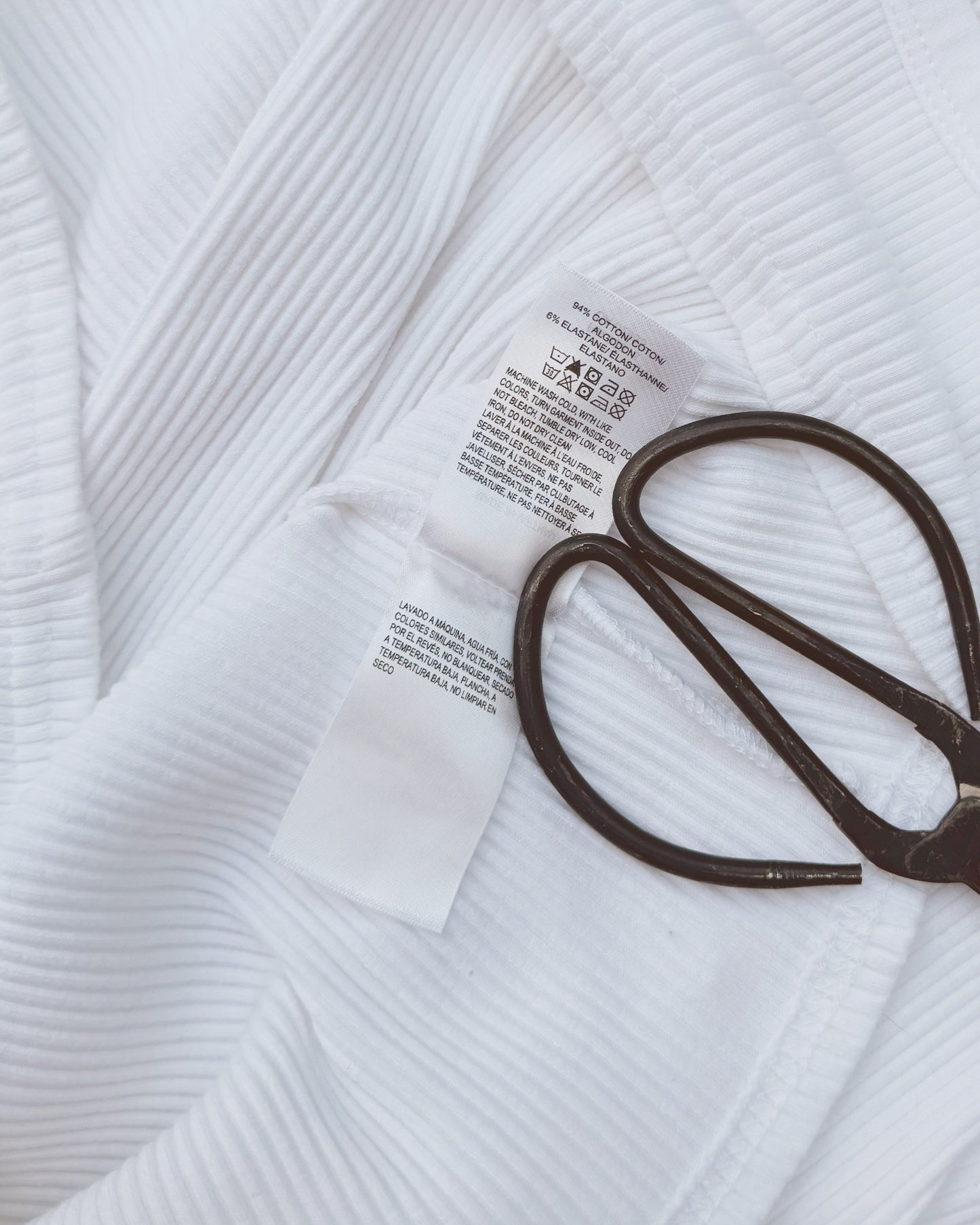 Lucky Brand Ribbed Scoop Neck T-Shirt (L)