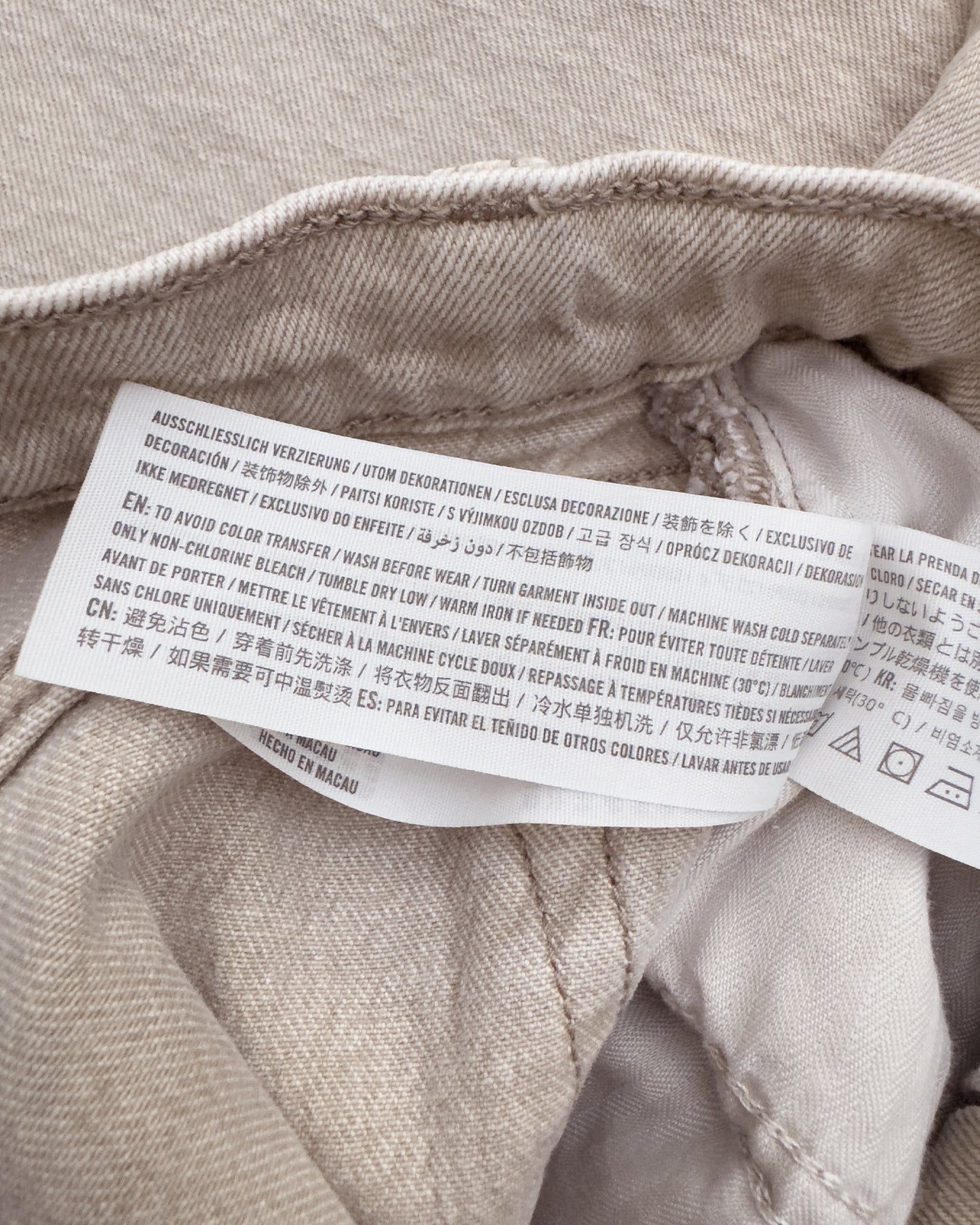 Abercrombie & Fitch 90’s Relaxed High-Rise Jeans (25/0)