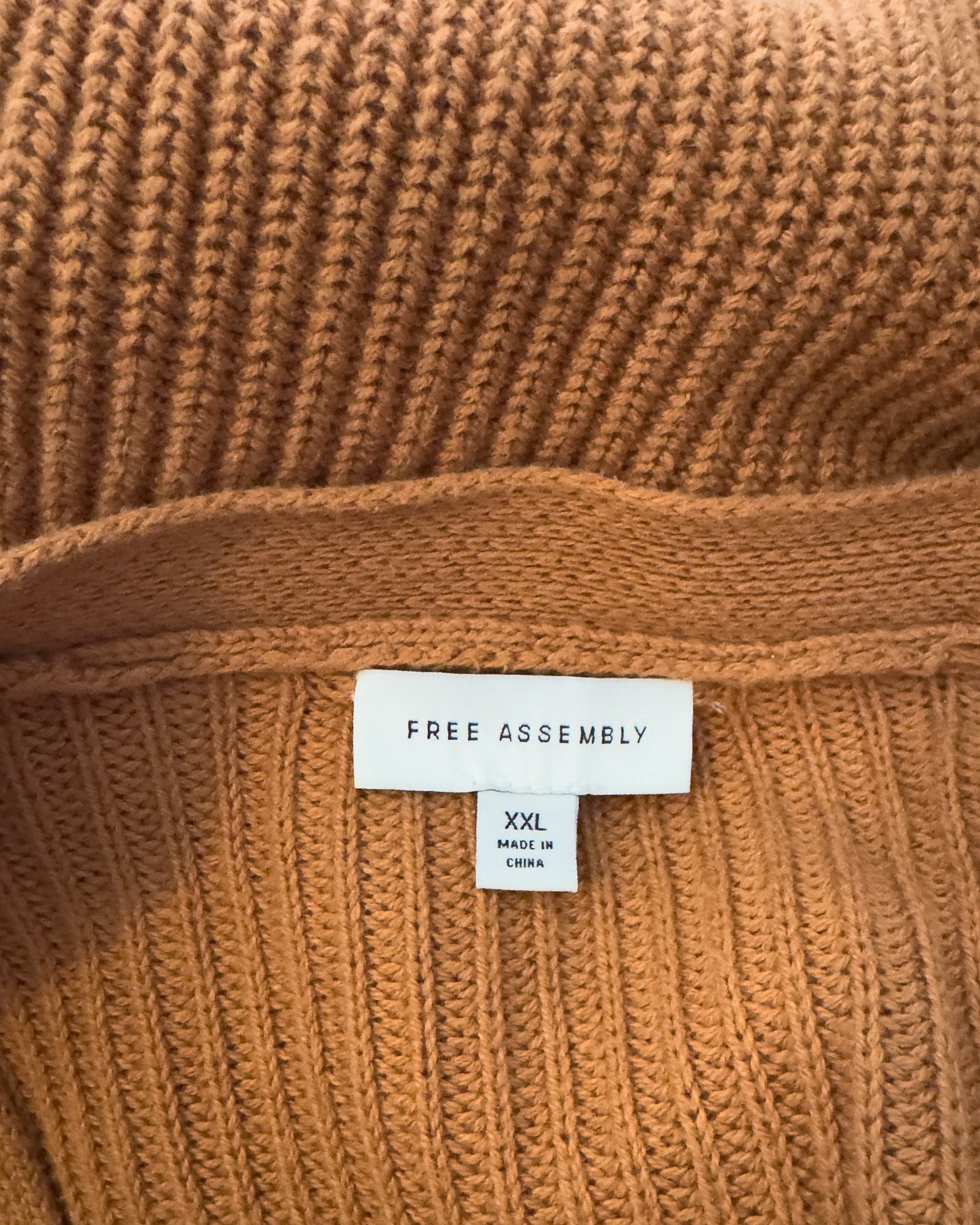 V-Neck Cable-Knit Cardigan (XXL)