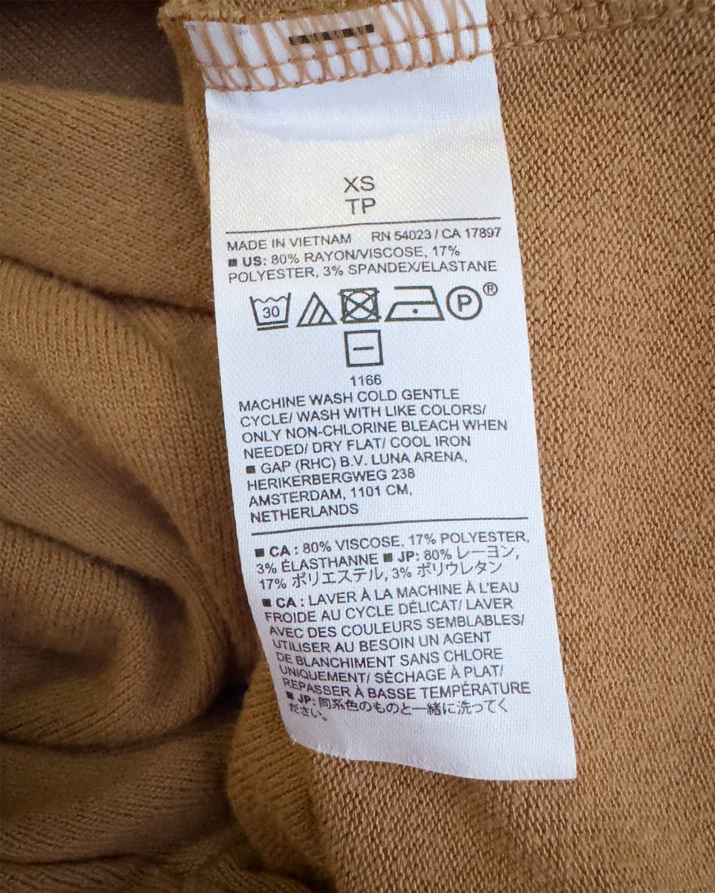 Elida Luxe Turtleneck Top (XS)